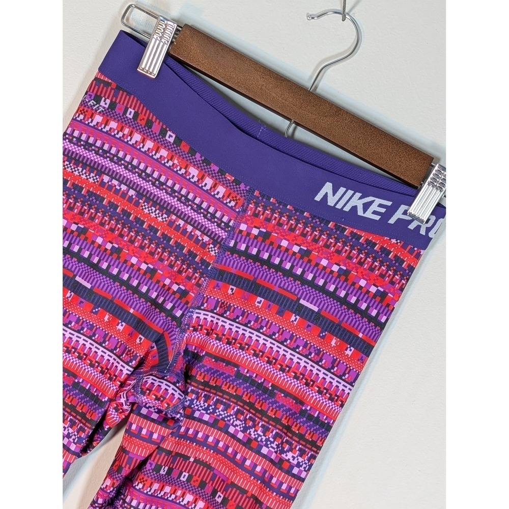 Nike Pro Dri-FIT Leggings Womens Small Purple Pink Geometric Athletic